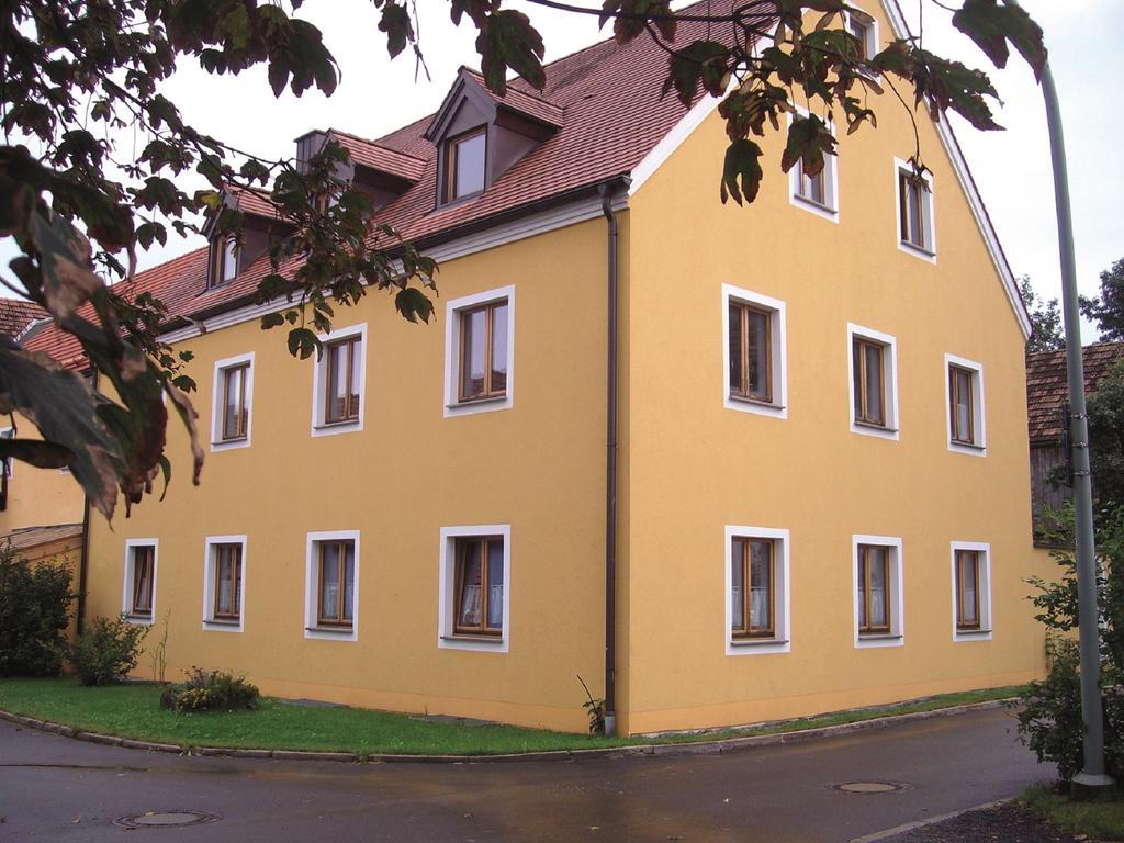 Готель Fischhof Beer Mitterteich Екстер'єр фото